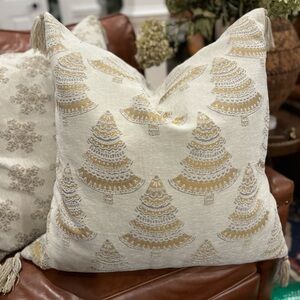 425 South Los Angeles Down Feather   Large 25”  /2 Throw Pillow
